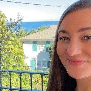 Meet your Posher, Kasey